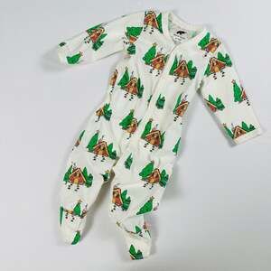 Monica + Andy Gingerbread House Christmas Holiday Footed Pajamas Sz 0-3 mo